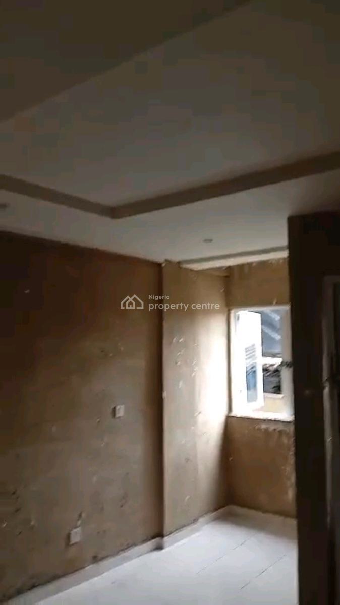 Newly Built 2-bedroom Flat, Onike, Onike, Yaba, Lagos, Flat / Apartment for Rent