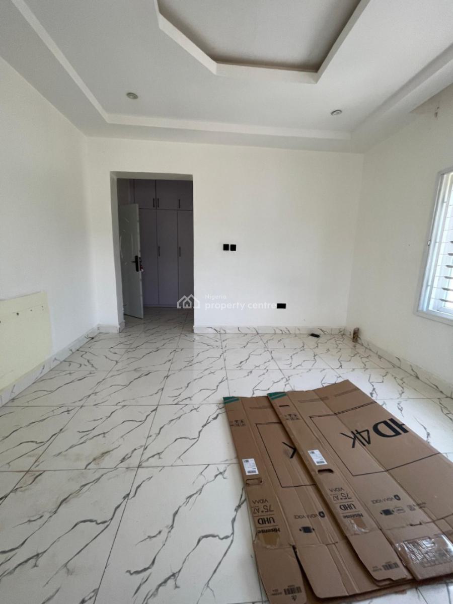 Well Built 3 Bedroom Flat with Bq, in an Estate at Katampe Main, Katampe, Abuja, Flat / Apartment for Rent