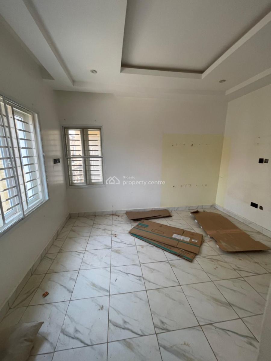 Well Built 3 Bedroom Flat with Bq, in an Estate at Katampe Main, Katampe, Abuja, Flat / Apartment for Rent