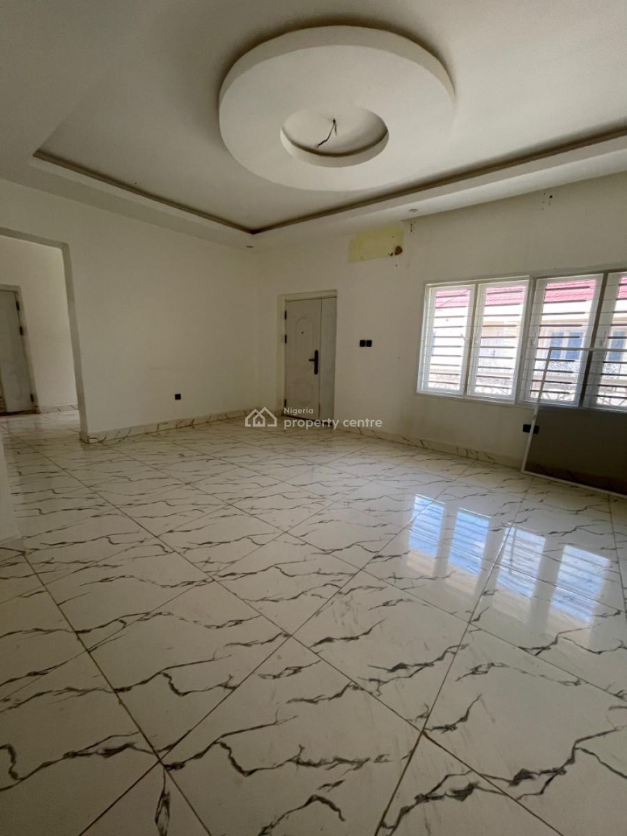 Well Built 3 Bedroom Flat with Bq, in an Estate at Katampe Main, Katampe, Abuja, Flat / Apartment for Rent