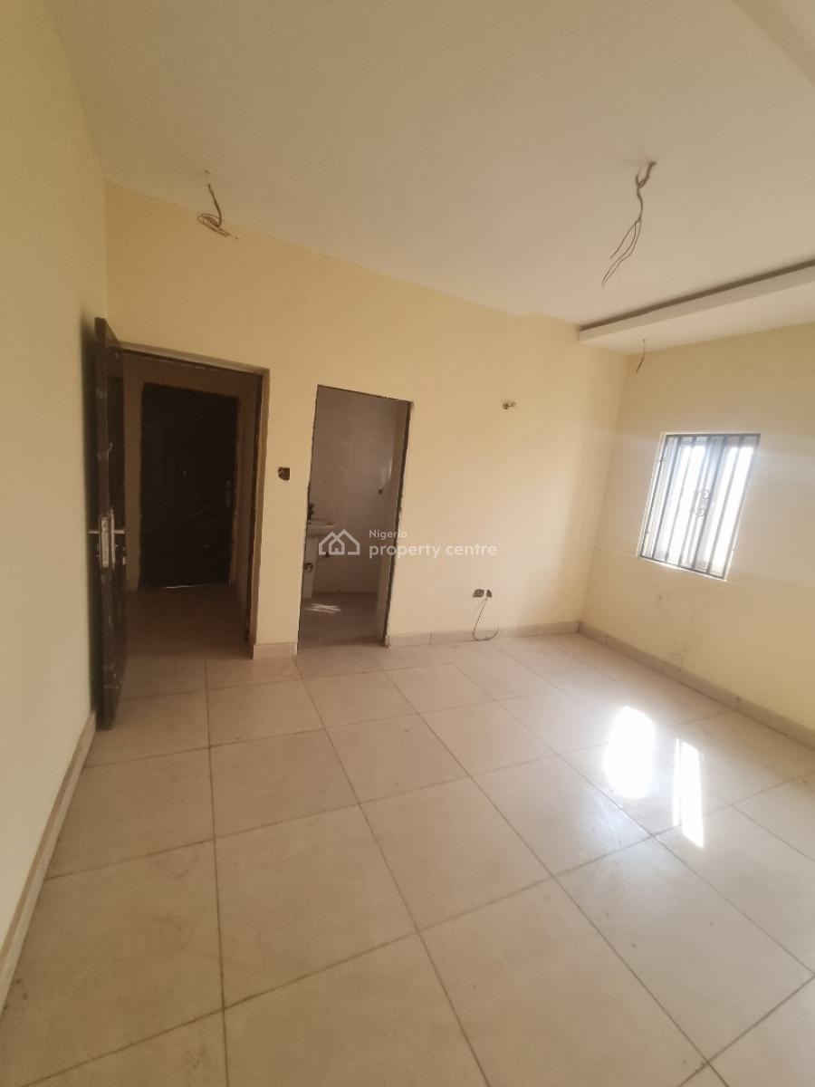 Brand New 3 Bedroom Block of Flat, Jahi, Abuja, Flat / Apartment for Sale