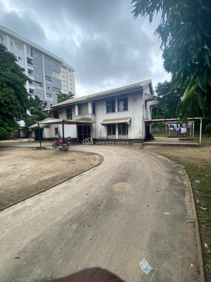 4 Bedroom Full Detached with 4 Rooms Bq on 3158sqm, Old Ikoyi, Ikoyi, Lagos, Detached Duplex for Rent