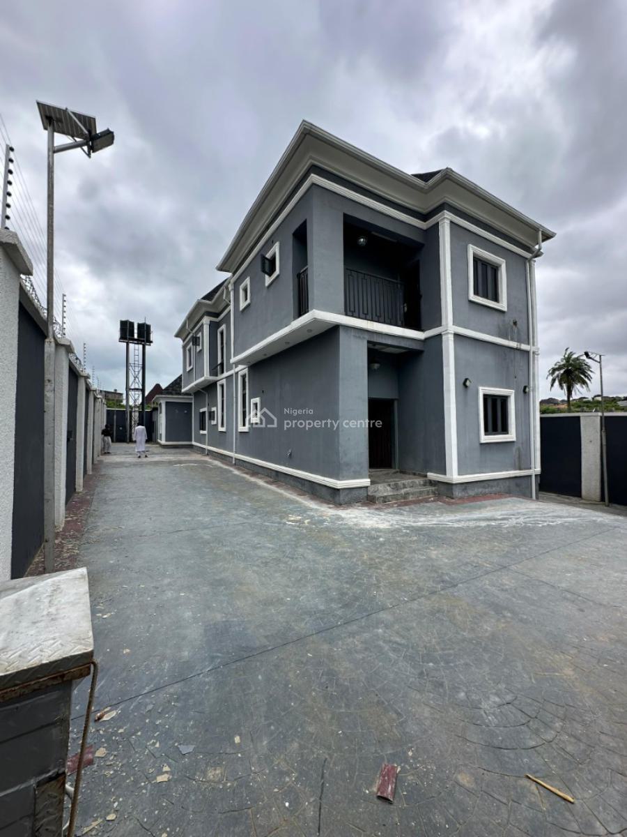 Well Finished 4bedroom Fully Detached Duplex, in an Estate Gwarinpa Extension, Gwarinpa, Abuja, Detached Duplex for Rent