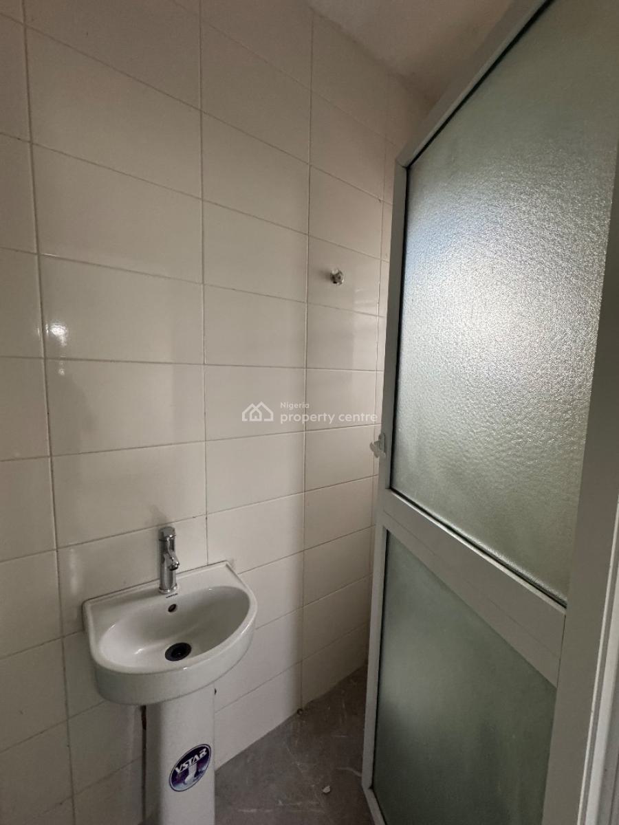 Brand New 2 Bedroom Apartment, Ologolo, Lekki, Lagos, Flat / Apartment for Rent