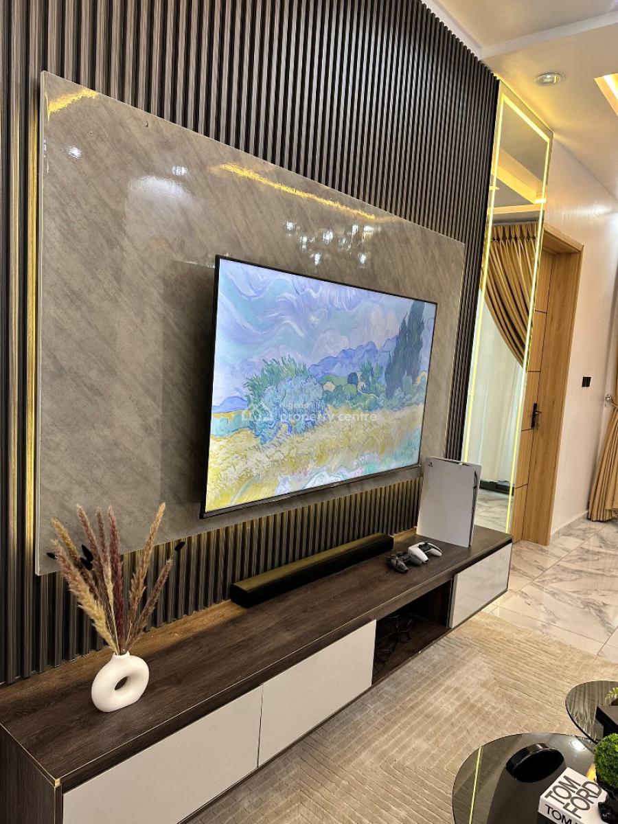Luxe 2 Bedroom Apartment with Ps5, Swimming Pool & Gym, Ilasan New Road, Ikate Elegushi, Lekki, Lagos, Flat / Apartment Short Let