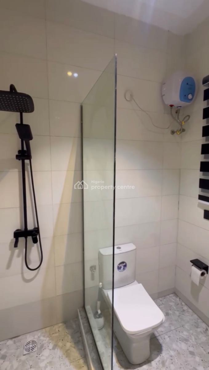 Luxe 2 Bedroom Apartment with Ps5, Swimming Pool & Gym, Ilasan New Road, Ikate Elegushi, Lekki, Lagos, Flat / Apartment Short Let