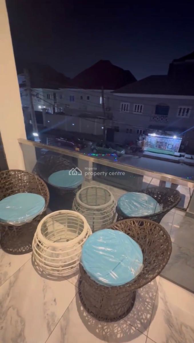 Luxe 2 Bedroom Apartment with Ps5, Swimming Pool & Gym, Ilasan New Road, Ikate Elegushi, Lekki, Lagos, Flat / Apartment Short Let