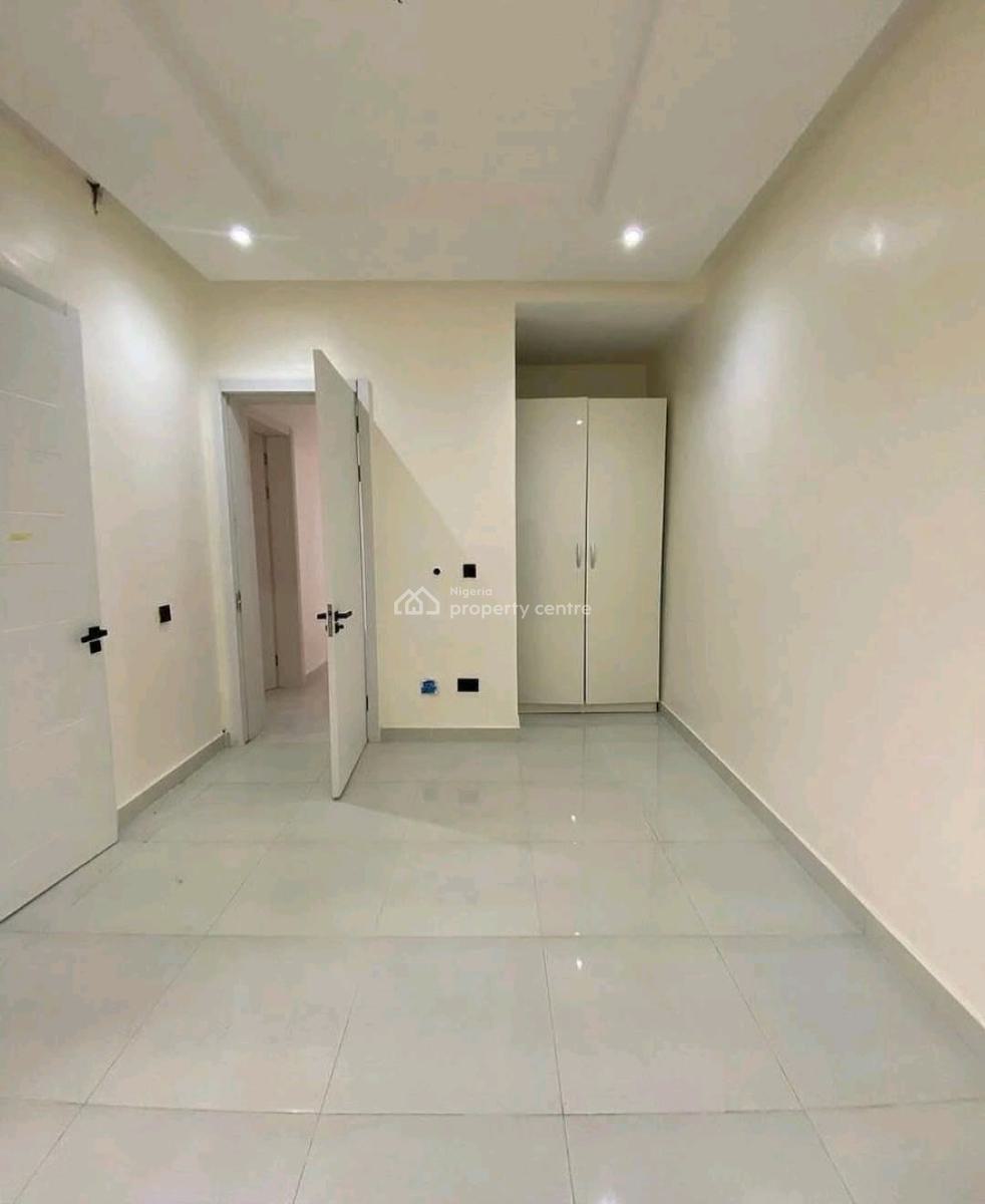 Fully Serviced 3-bedroom Apartment with Bq, Swimming Pool, Gym., Lekki Lagos, Ologolo, Lekki, Lagos, Flat / Apartment for Rent