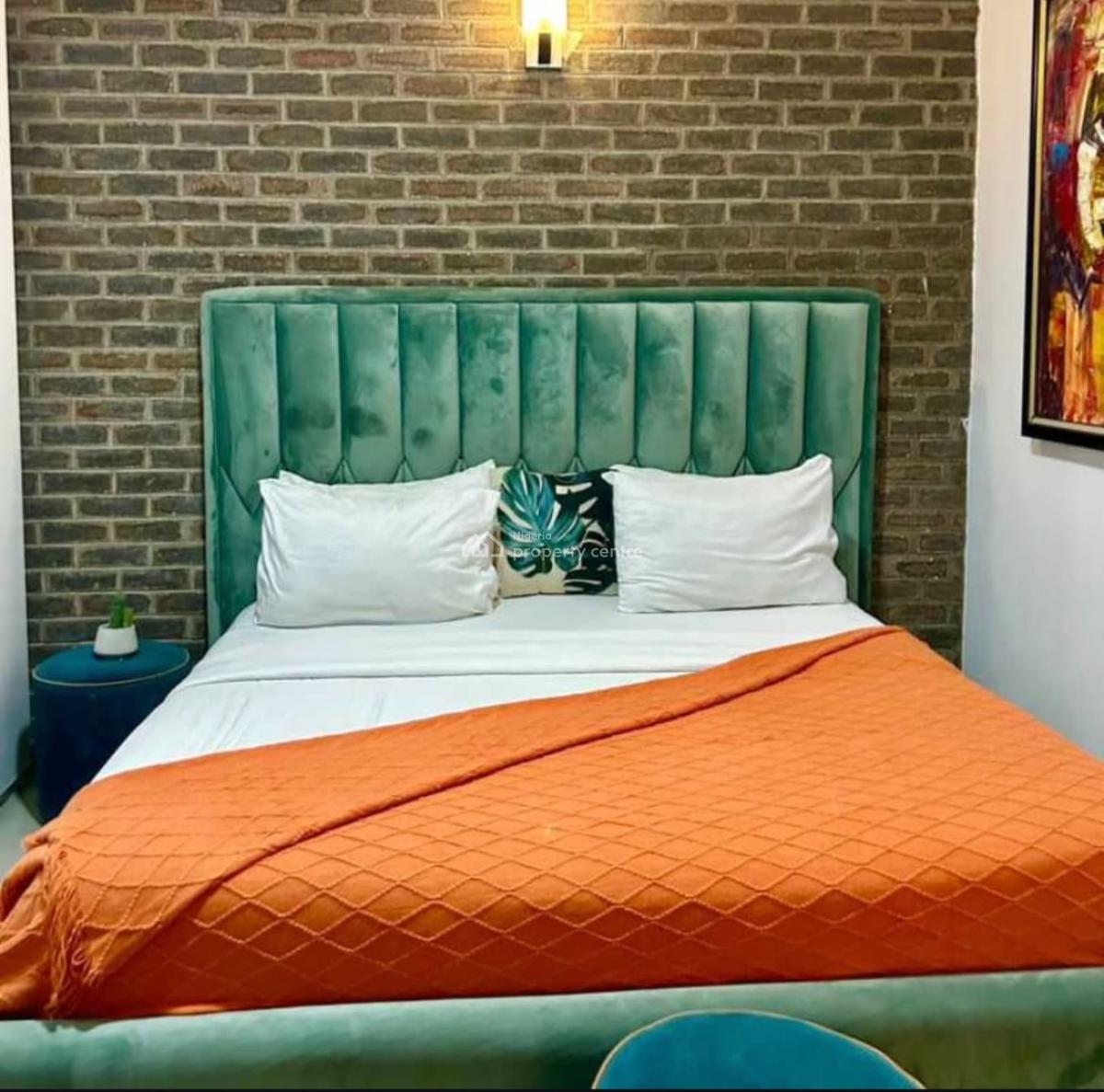 Nicely Furnished 1 Bedroom Apartment, Diedolu Estate, Victoria Island (vi), Lagos, Flat / Apartment Short Let