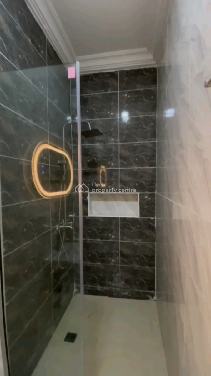Lovely 1 Bedroom Apartment with Ps4, Lekki Phase 1, Lekki, Lagos, Flat / Apartment Short Let