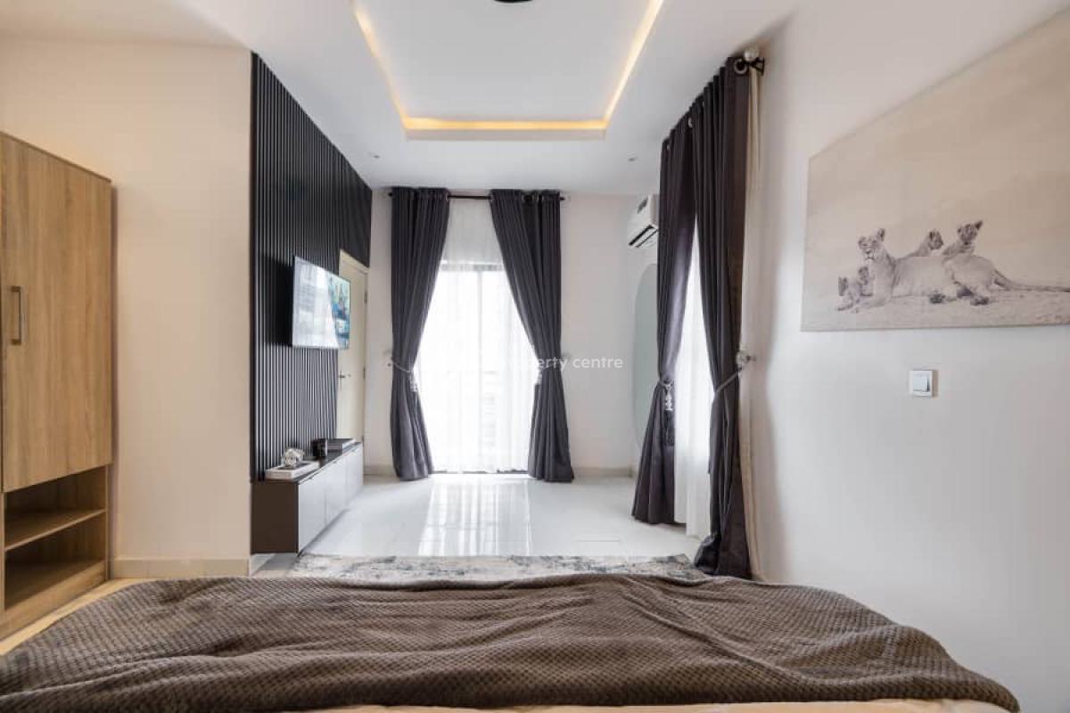 Luxury 2 Bedroom Apartment with Ps5 & Swimming Pool, Chisco, Ikate, Lekki, Lagos, Flat / Apartment Short Let