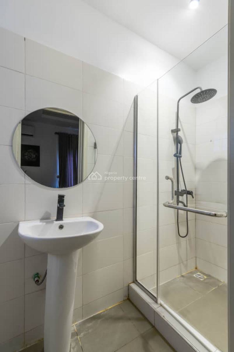 Luxury 2 Bedroom Apartment with Ps5 & Swimming Pool, Chisco, Ikate, Lekki, Lagos, Flat / Apartment Short Let