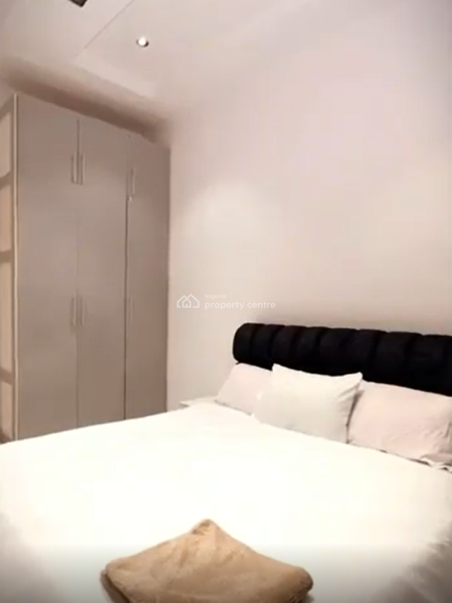 Nicely Furnished 3 Bedroom Apartment, Orchid Road, Lekki, Lagos, Flat / Apartment Short Let