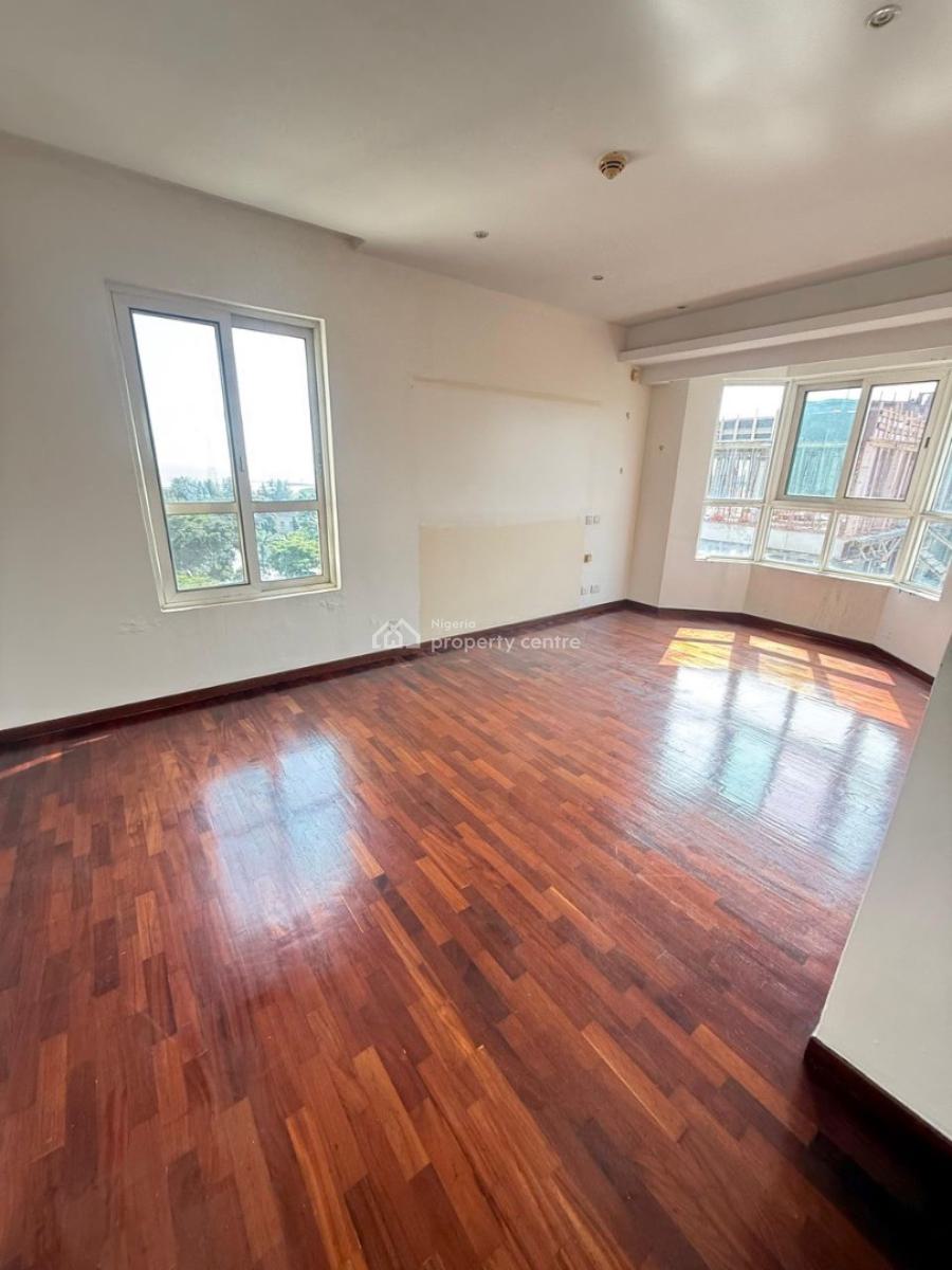 Well Maintained and Spacious Four Bedroom Apartment for R£nt in Old Ik, Old Ikoyi, Ikoyi, Lagos, Flat / Apartment for Rent