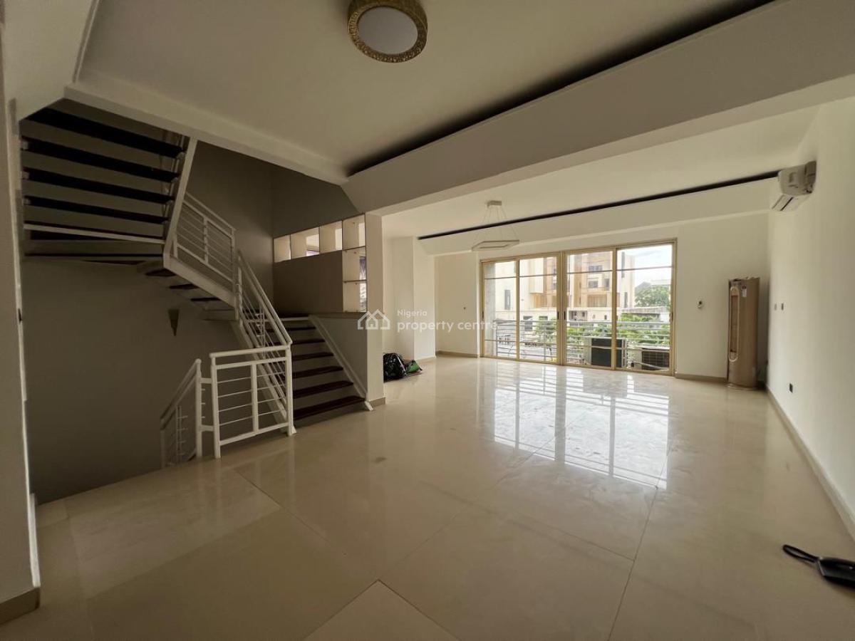 a Nice 4-bedroom Terrace with Bq, Available for R€nt in Banana Island,, Banana Island, Banana Island, Ikoyi, Lagos, Terraced Duplex for Rent