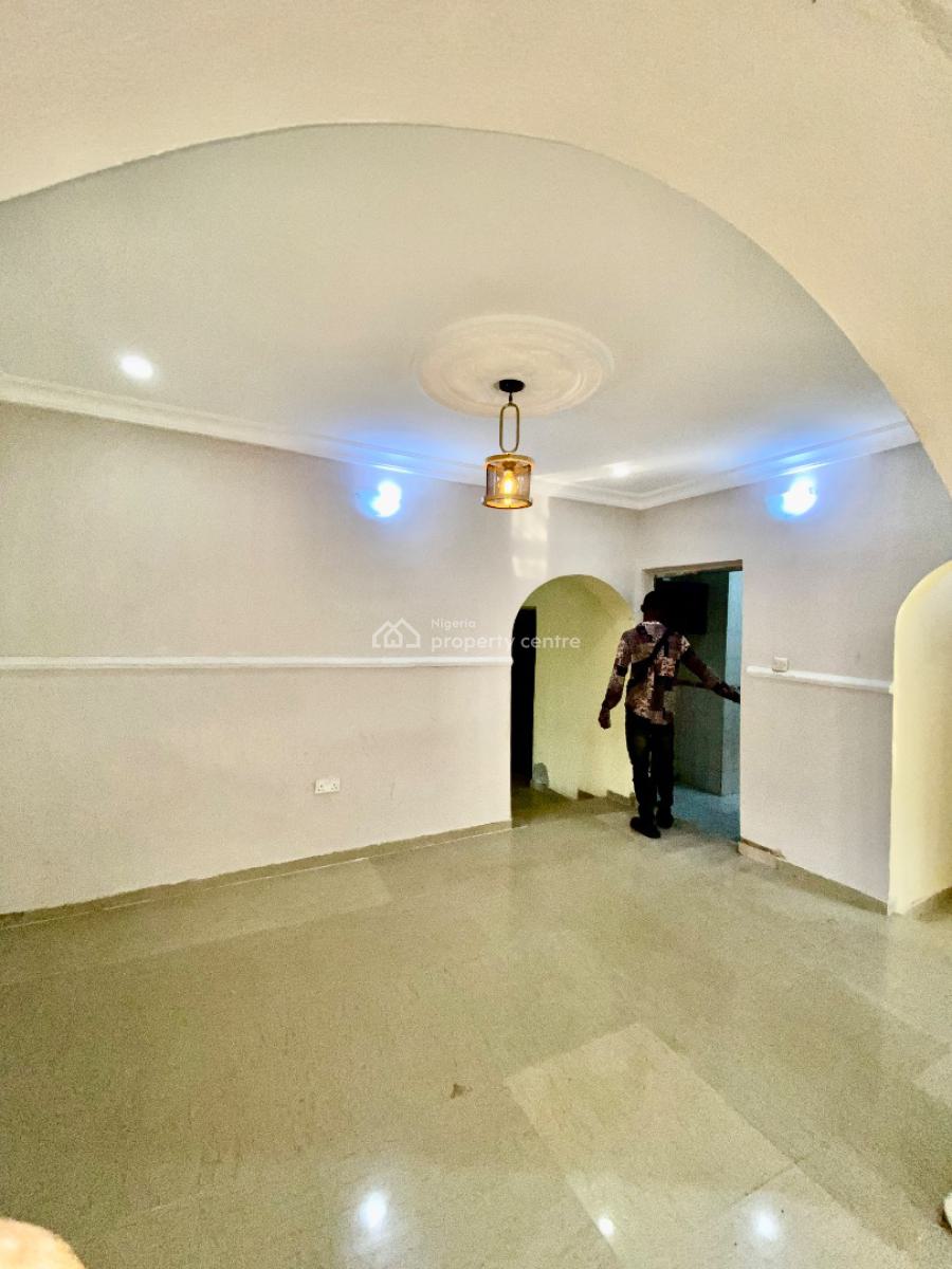 Very Massive and Spacious Three (3) Bedroom Bungalow with Dining, Efab Estate, Lokogoma District, Abuja, Flat / Apartment for Rent