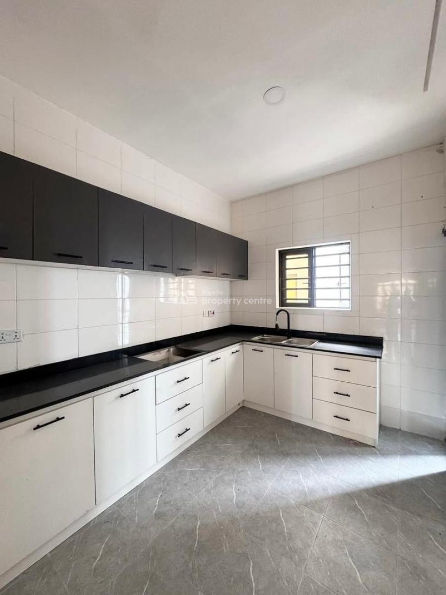 Secure & Spacious 2-bedroom Haven, Ologolo, Lekki, Lagos, Flat / Apartment for Rent