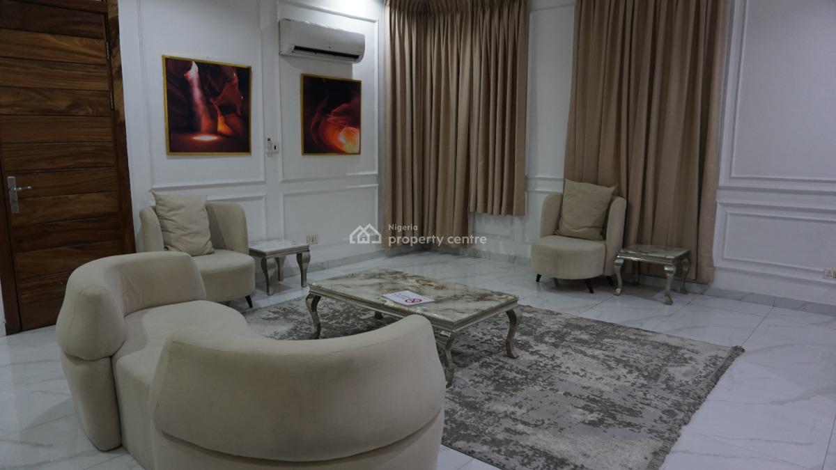 Nicely Furnished 6 Bedroom Apartment, Grace Anjos Street, Lekki Phase 1, Lekki, Lagos, Flat / Apartment Short Let