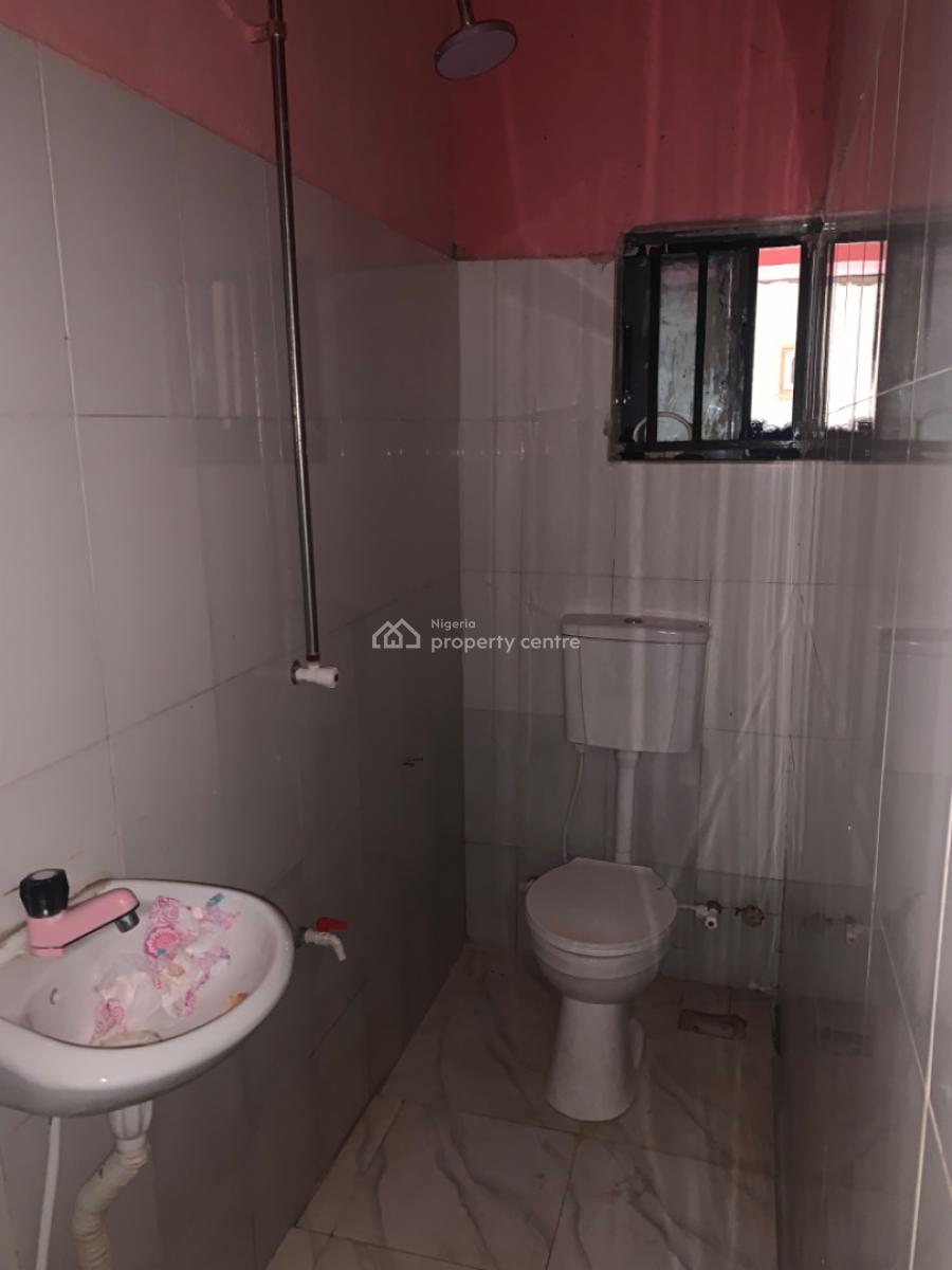 Luxury Mini Flat, Olowora, Magodo, Lagos, Mini Flat (room and Parlour) for Rent