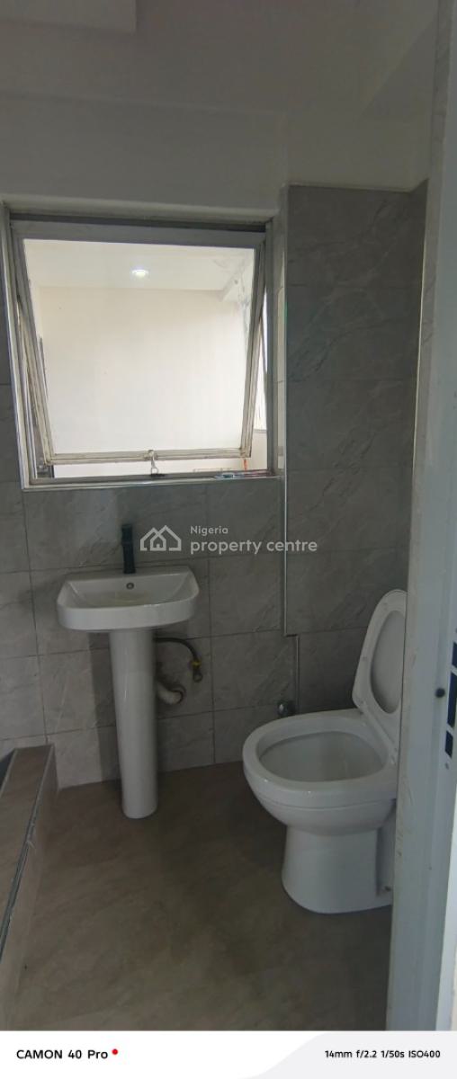 Mini Flat, Kofo Abayomi Street, Victoria Island (vi), Lagos, Mini Flat (room and Parlour) for Rent