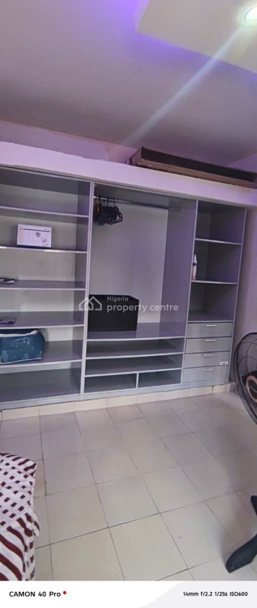 Mini Flat, Kofo Abayomi Street, Victoria Island (vi), Lagos, Mini Flat (room and Parlour) for Rent