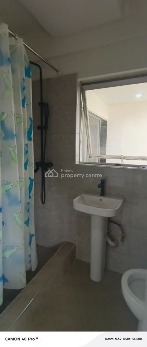 Mini Flat, Kofo Abayomi Street, Victoria Island (vi), Lagos, Mini Flat (room and Parlour) for Rent