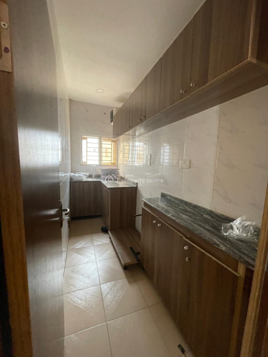 Lovely 3 Bedroom Flat in a Serene and Secured Estate, Inside Estate at Katampe Main, Katampe, Abuja, Flat / Apartment for Rent