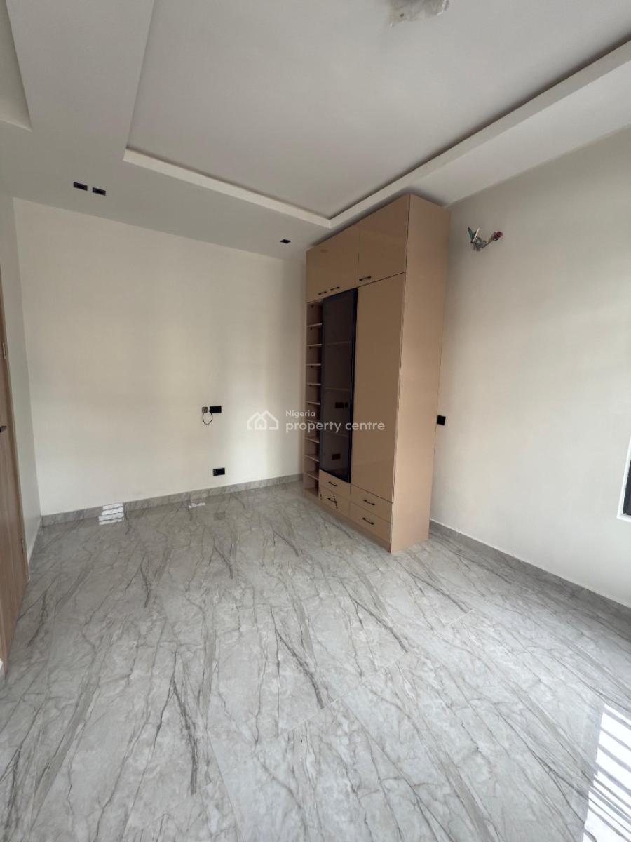 Aesthetically Pleasing 4 Bedroom Terrace Duplex, Lekki Phase 1, Lekki, Lagos, House for Sale