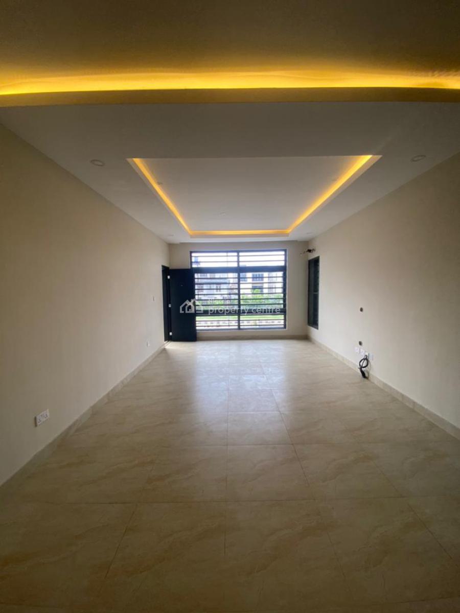 Lovely 3 Bedroom Apartment Within a Serene Environment with a Bq, Lekki Phase 1, Lekki, Lagos, Flat / Apartment for Sale
