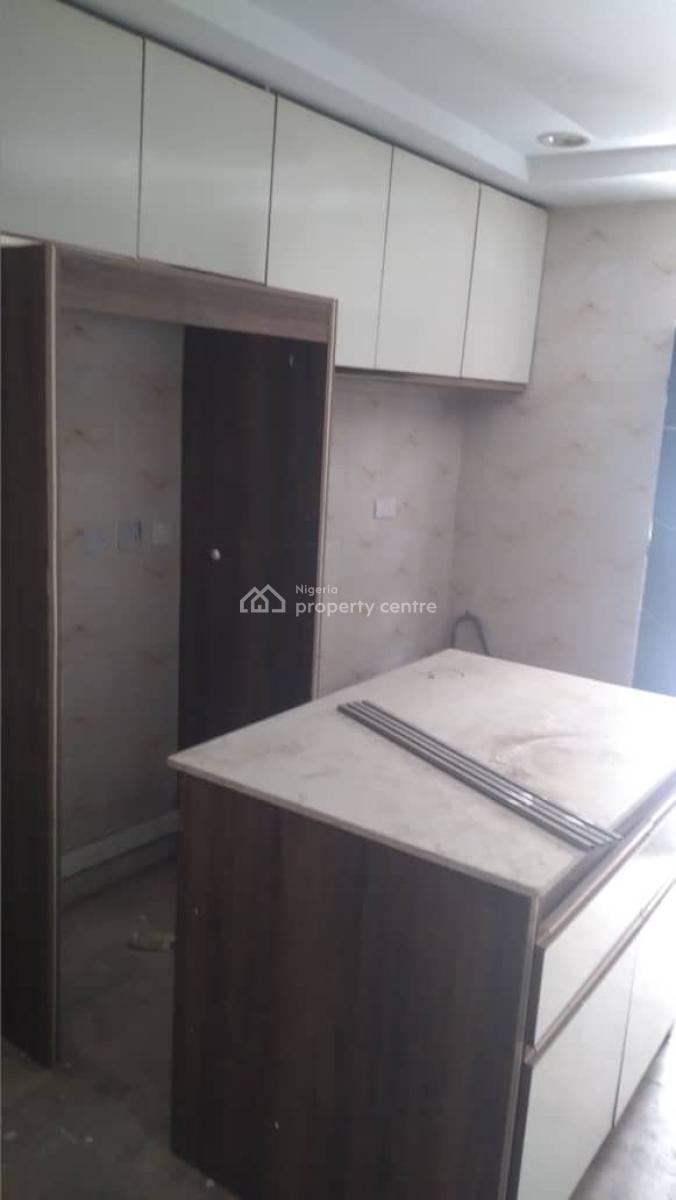 a Brand New 4bedroom Terrace Duplex + 1bq, By Ceadercrest Hospital, Apo, Abuja, Terraced Duplex for Rent