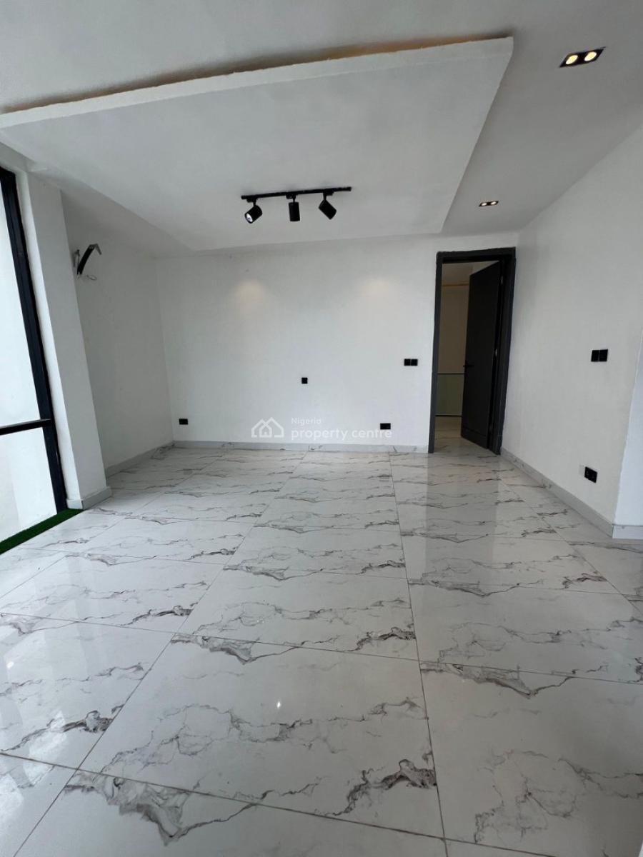 Classic 5 Bedroom Fully-detached Duplex  with Pool in a Secure  Estate, Chevron, Lekki, Lagos, Detached Duplex for Sale