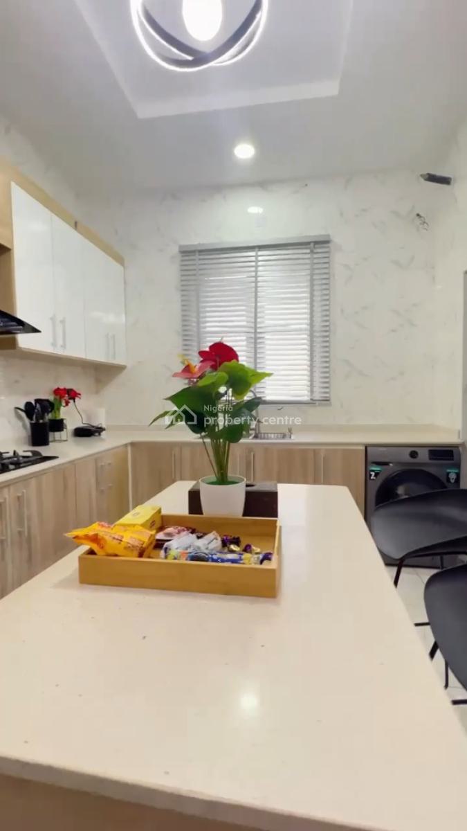 Stunning 2 Bedrooms Apartment, Harris Drive (by Vgc), Vgc, Lekki, Lagos, Flat / Apartment Short Let