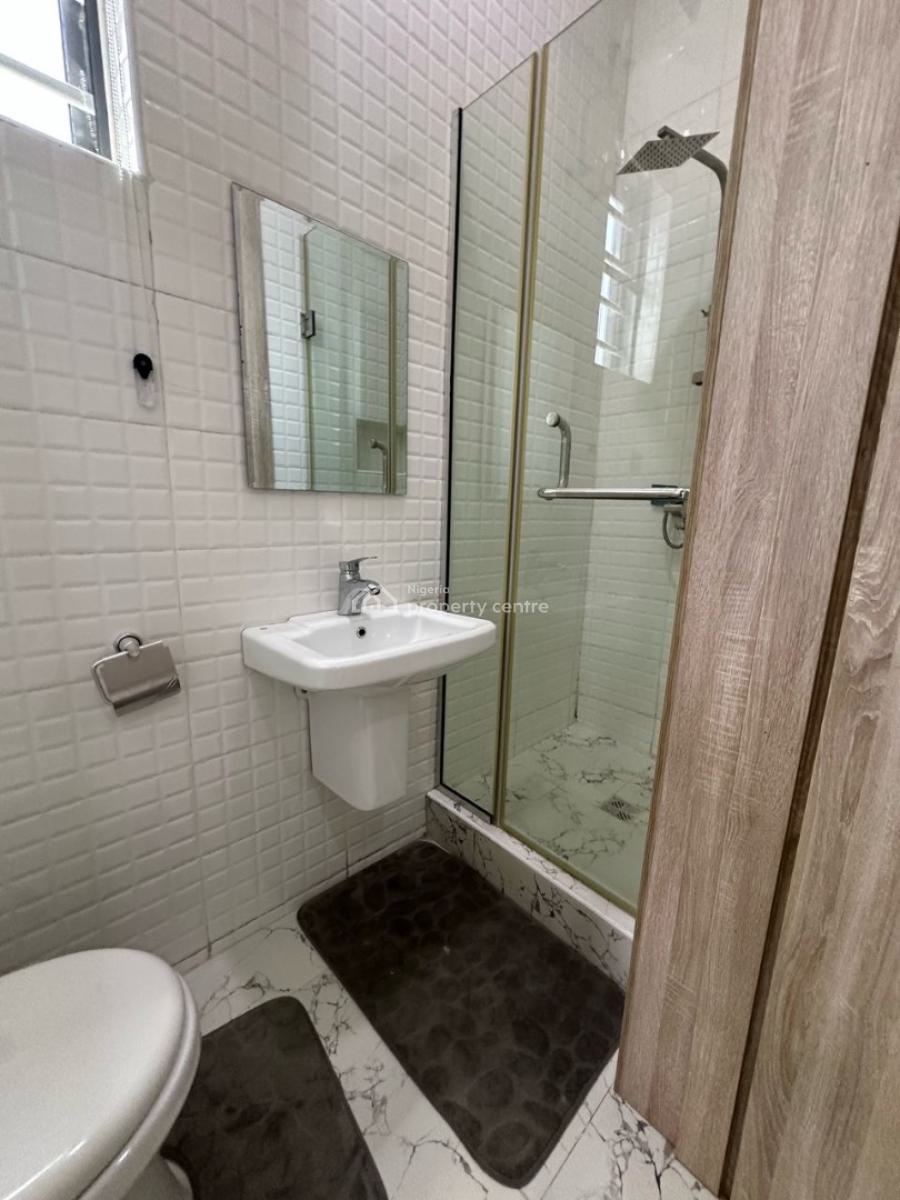 Fully Furnished Single Room Apartment. (shared Kitchen Only), Kosykay Court, Royal Pine Gate 3, Orchid Road, Lekki Phase 2, Lekki, Lagos, Self Contain (single Rooms) Short Let