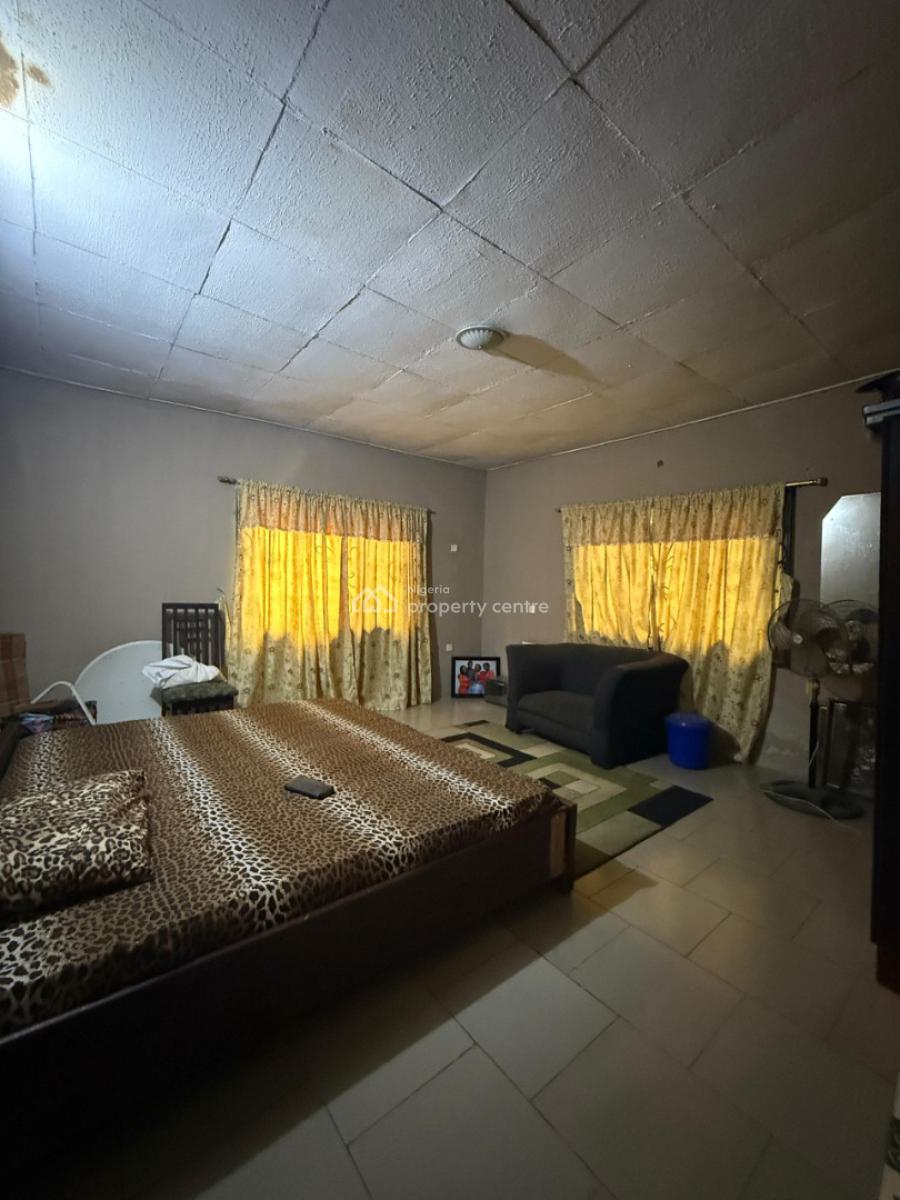 Modern 4-bedroom Bungalow in a Secure Estate with Good Road, Ashi Junction, Before Akobo Bridge, Akobo, Ibadan, Oyo, Detached Bungalow for Sale