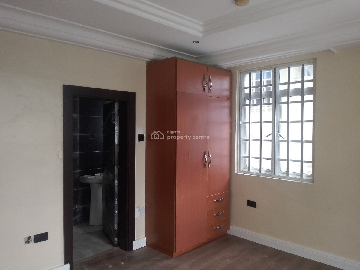Tastfully Finished 3 Bedroom Apartment with Bq, Gra Ikeja Lagos, Ikeja, Lagos, Flat / Apartment for Rent