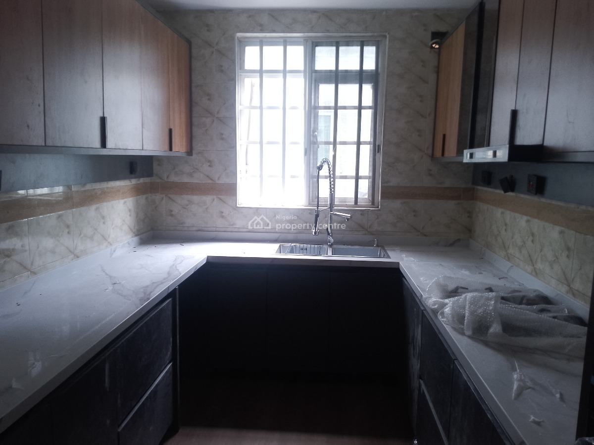 Tastfully Finished 3 Bedroom Apartment with Bq, Gra Ikeja Lagos, Ikeja, Lagos, Flat / Apartment for Rent