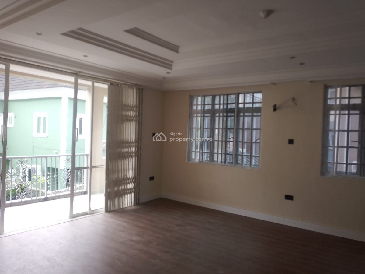 Tastfully Finished 3 Bedroom Apartment with Bq, Gra Ikeja Lagos, Ikeja, Lagos, Flat / Apartment for Rent