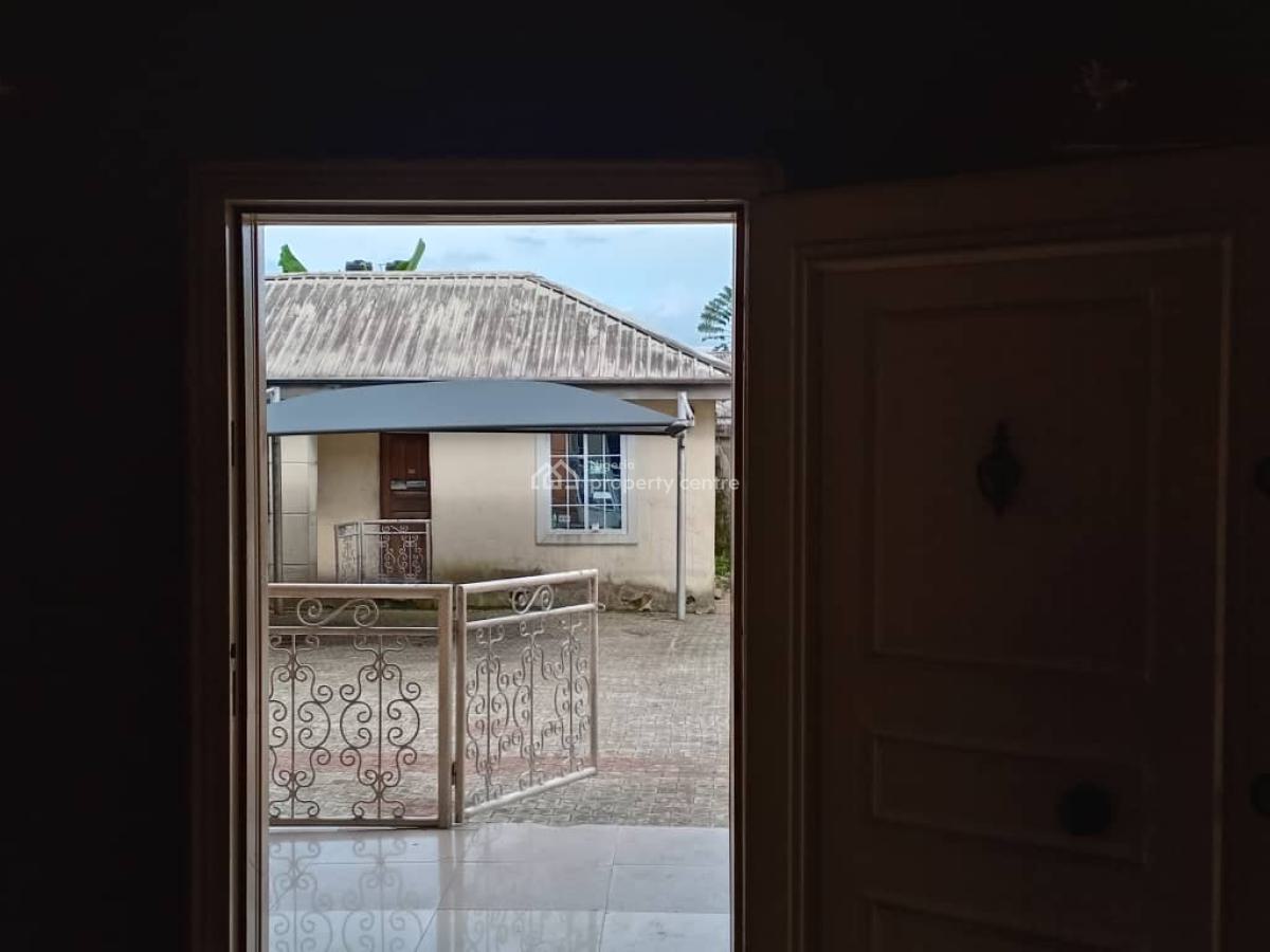 Standard 5 Bedrooms Duplex with 2 Bedrooms Flat and Servants Quarters, Rumuibekwe, Port Harcourt, Rivers, Detached Duplex for Sale