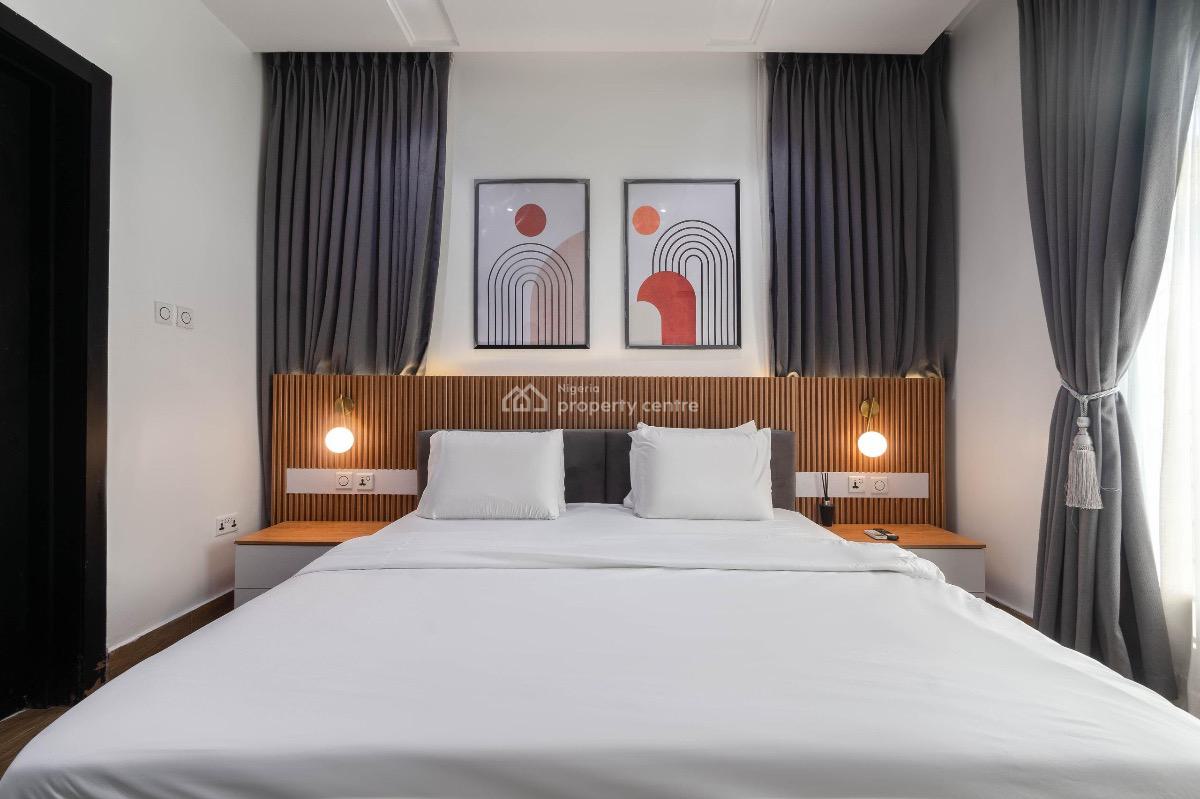 Luxury 3 Bedroom Apartment with Excellent Amenities, Lekki Phase 1, Lekki, Lagos, Flat / Apartment Short Let