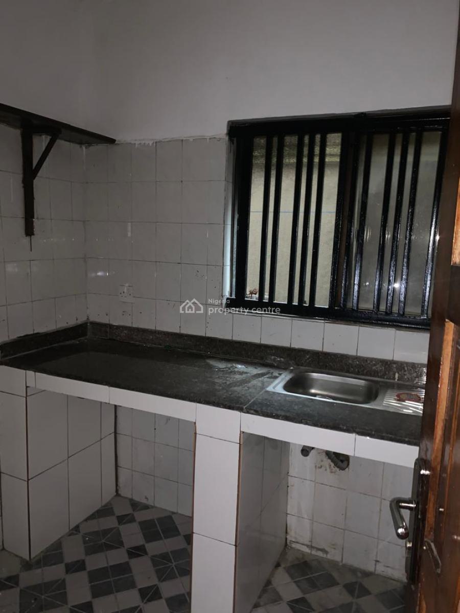 Executive Standard 2 Bedroom Flat All Rooms Ensuite with Guest Toilet, Gra, Ogudu, Lagos, Flat / Apartment for Rent