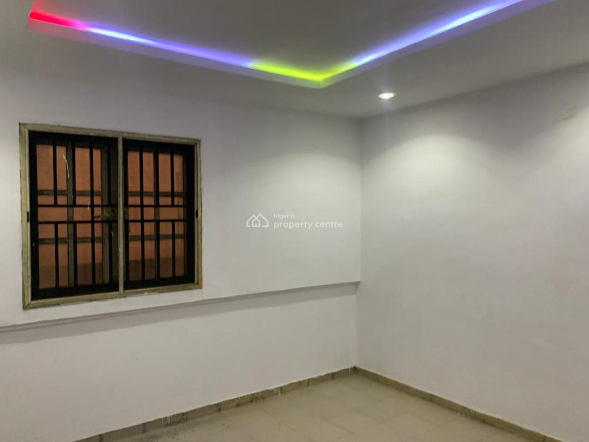 Executive Standard 2 Bedroom Flat All Rooms Ensuite with Guest Toilet, Gra, Ogudu, Lagos, Flat / Apartment for Rent
