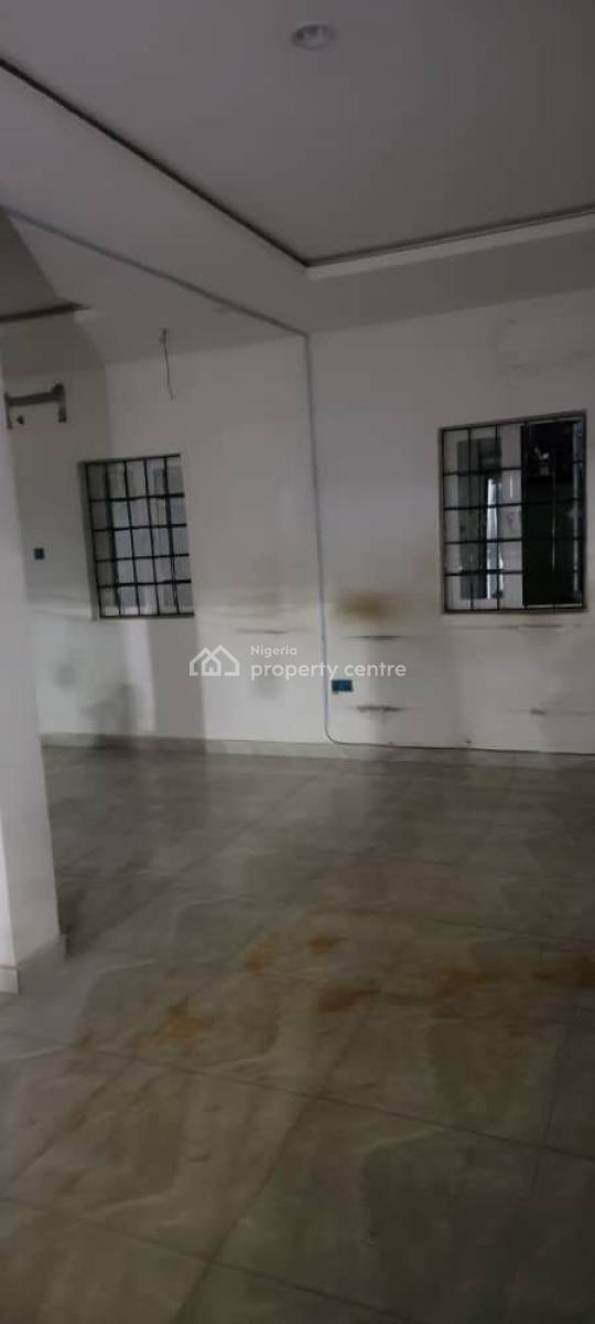 90sqm Ground Floor Shop Space, College Road Ogba Lagos, Ogba, Ikeja, Lagos, Shop for Rent