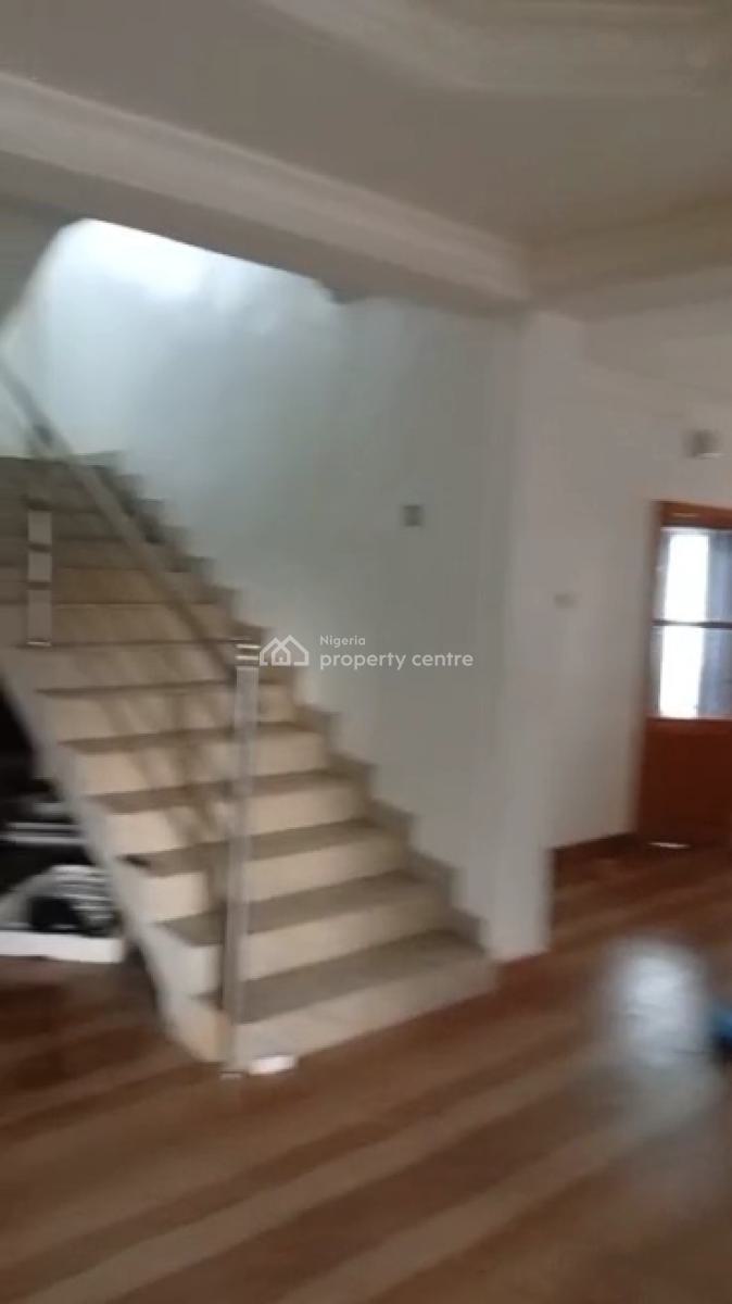 Decent 4bedroom Semi-detached House, Off Mobil Road, Ilaje, Ajah, Lagos, Semi-detached Duplex for Rent