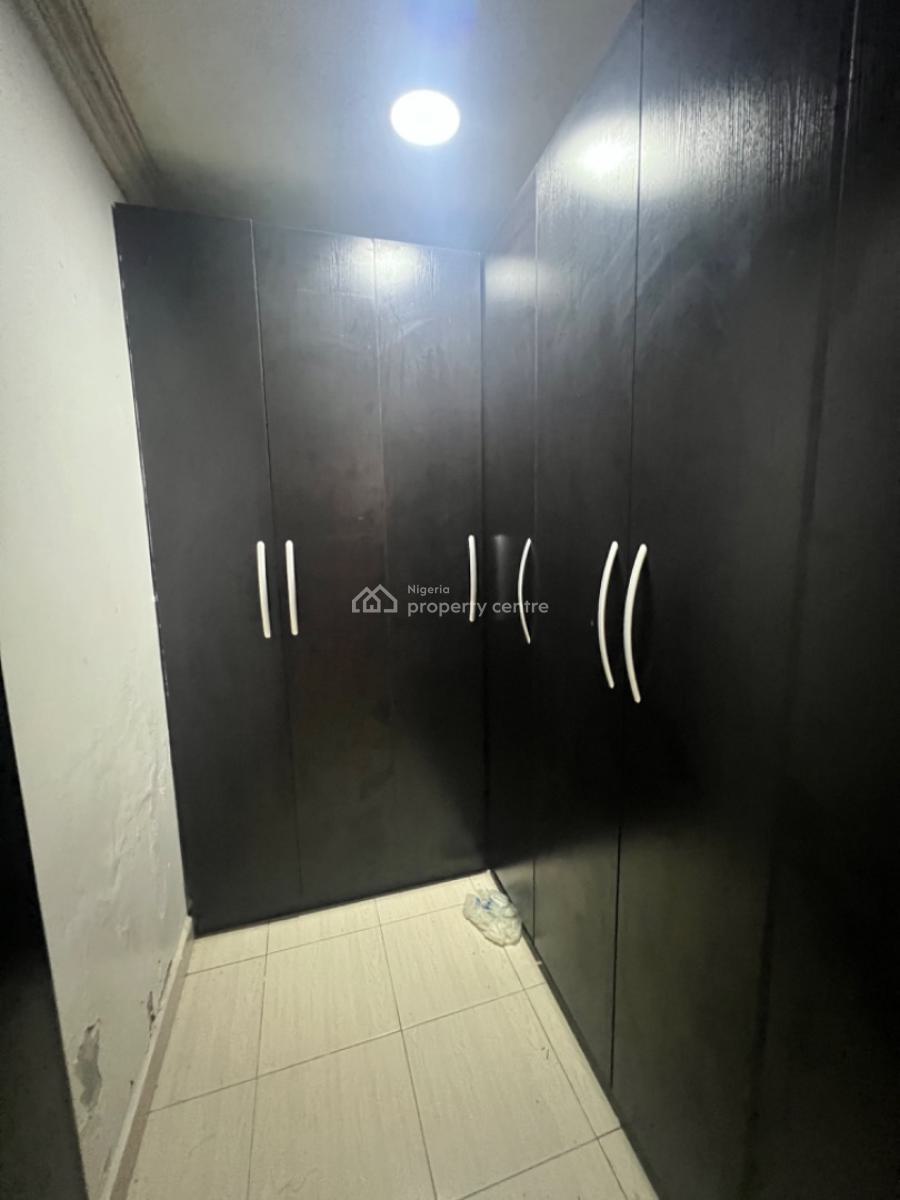 Spacious 3 Bedroom Apartment, Osapa, Lekki, Lagos, Flat / Apartment for Rent