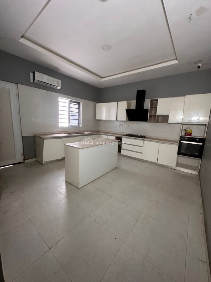 Spacious 4-bedroom Apartment, Ikate, Lekki, Lagos, Flat / Apartment for Rent