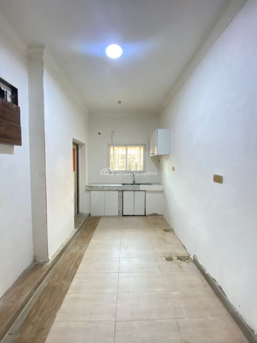 Self Contained Apartment in an Estate, Agungi, Lekki, Lagos, Self Contain (single Rooms) for Rent
