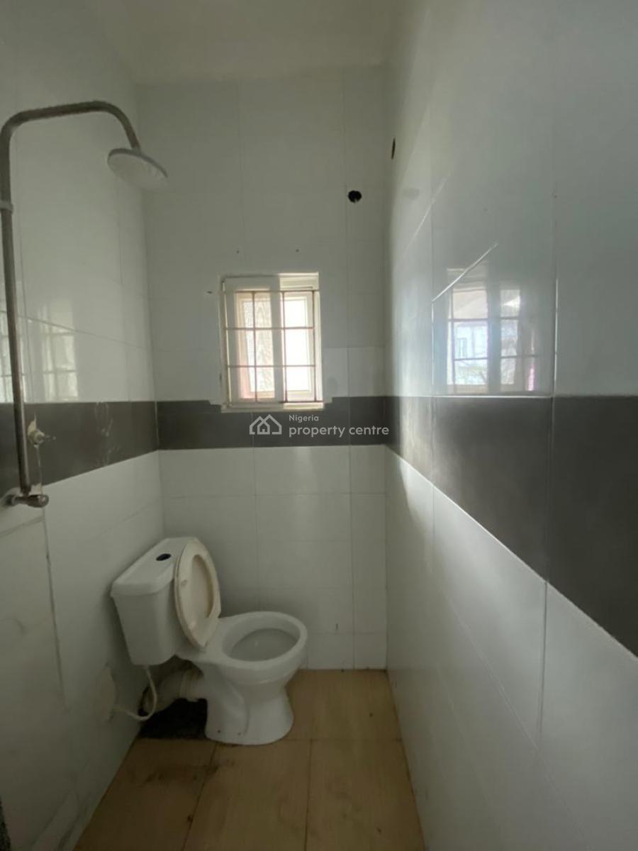Big Studio Apartment in an Estate, Agungi, Lekki, Lagos, Self Contain (single Rooms) for Rent