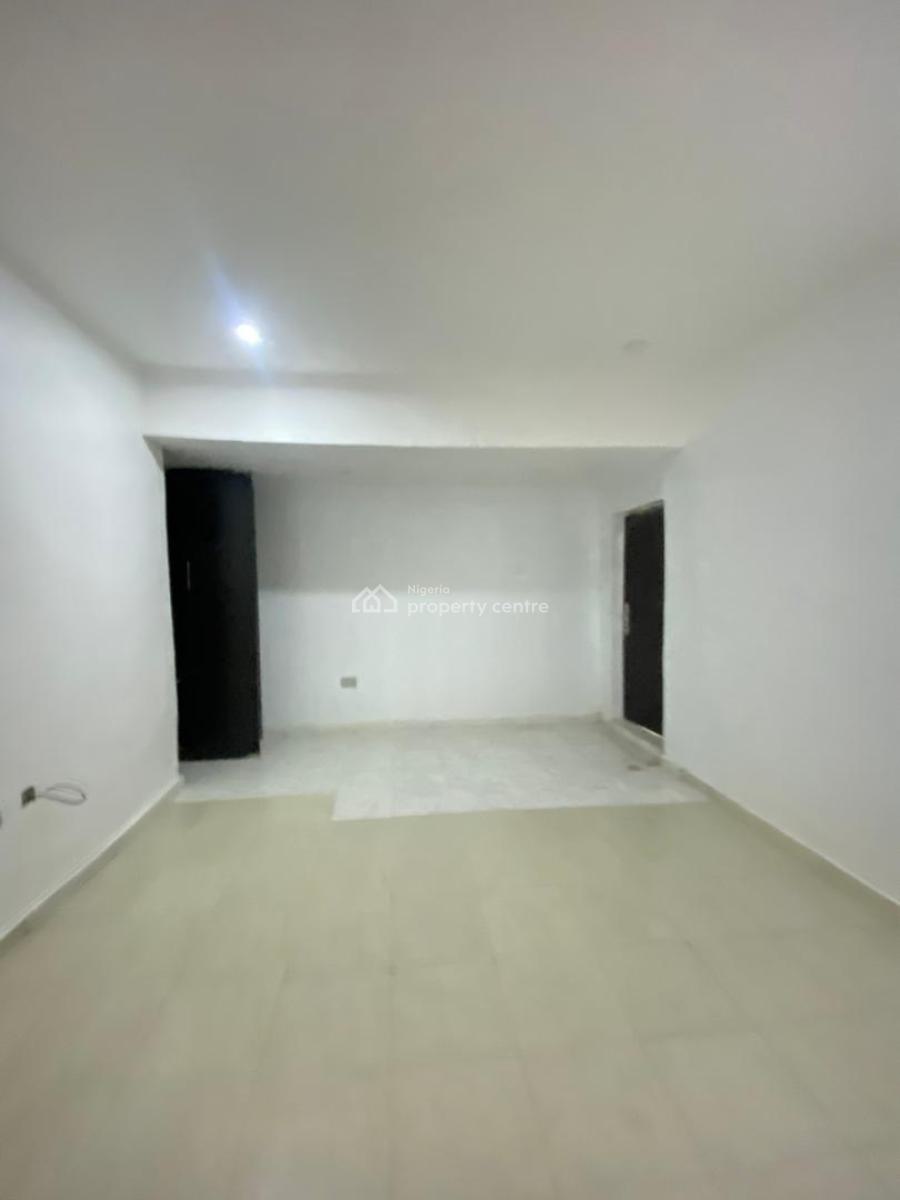 Clean 2 Bedroom Apartment with Private Car Park, Ikate, Lekki, Lagos, Flat / Apartment for Rent