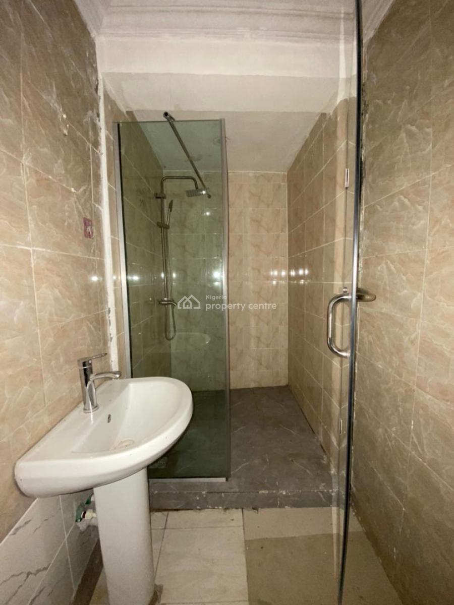 Clean 2 Bedroom Apartment with Private Car Park, Ikate, Lekki, Lagos, Flat / Apartment for Rent
