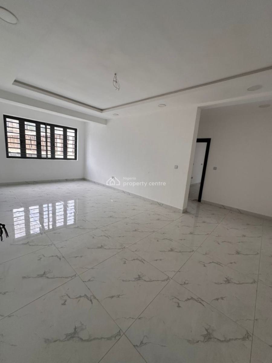 2 Bedroom Apartments in a Good Compound (4 Units), Lekki Phase 1, Lekki, Lagos, Flat / Apartment for Sale